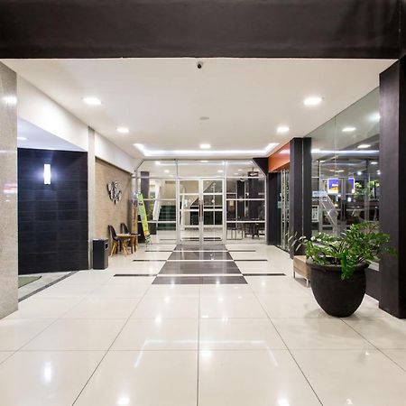 Capital O 769 City Hotel Balikpapan  Exterior foto