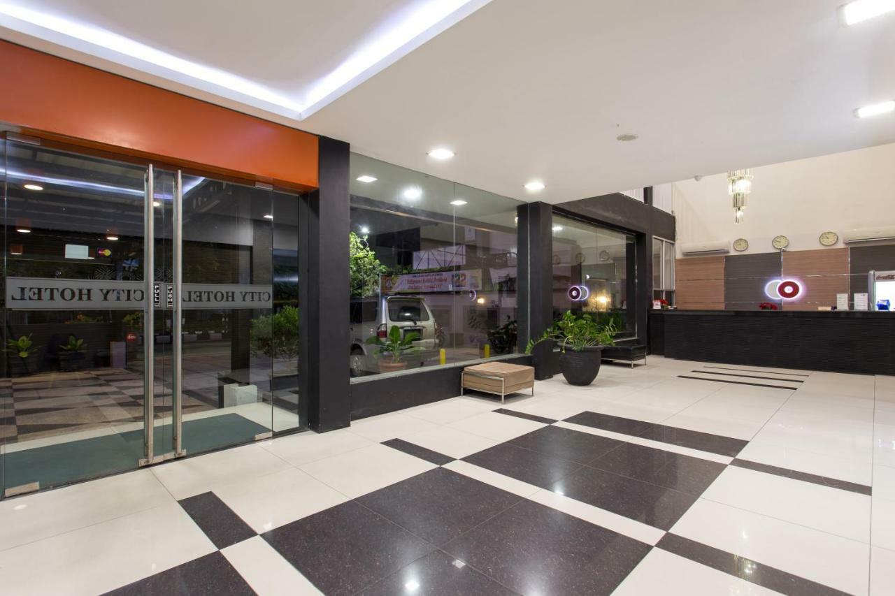 Capital O 769 City Hotel Balikpapan  Exterior foto